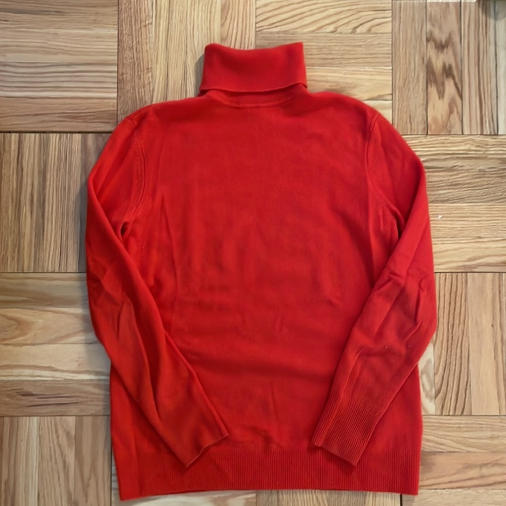 Equipment Cashmere Turtleneck